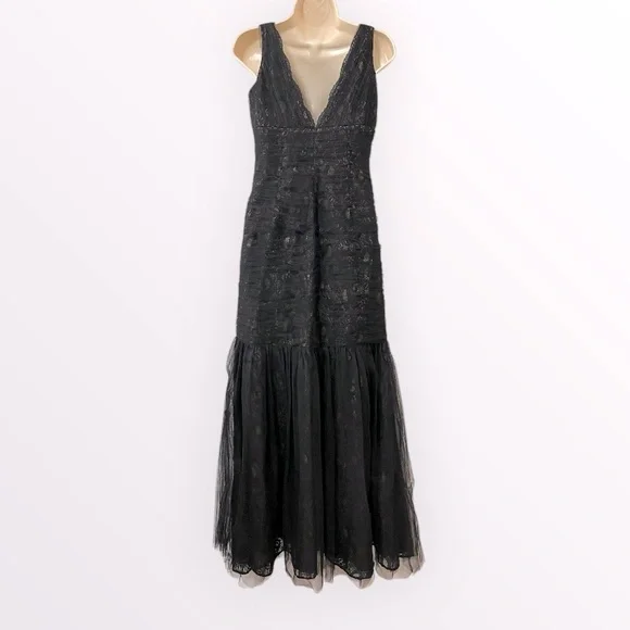 Monique Lhuillier Lusting Over You Black Gown $598 - Picture 12 of 16